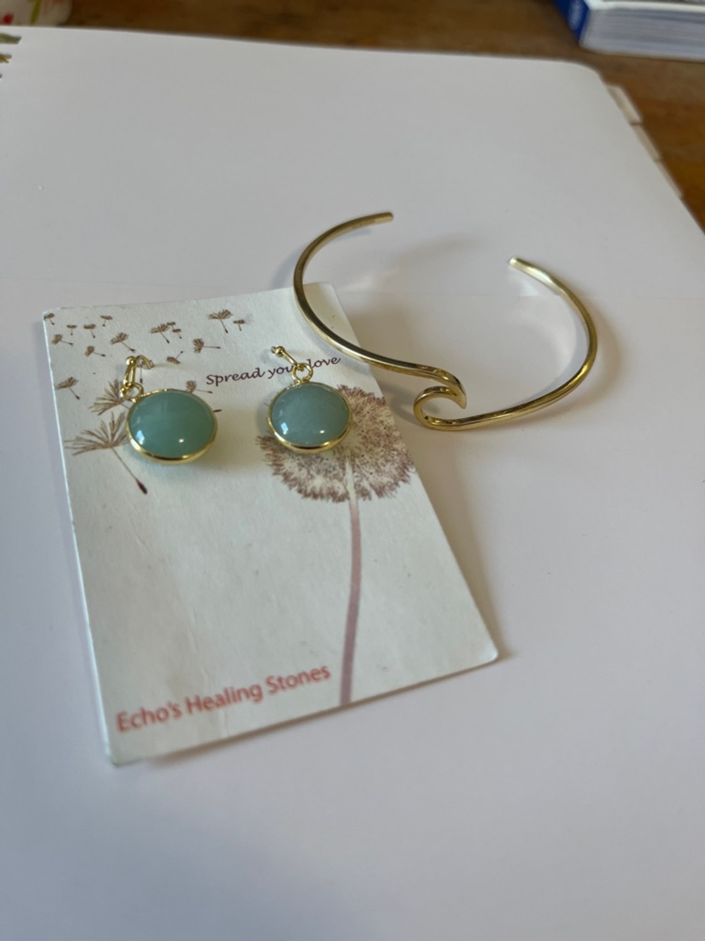 045 Pura Vida Wave Cuff + Green Jade Style Earrings Gold Tone Jewelry Set